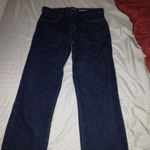 Place straight blue jeans